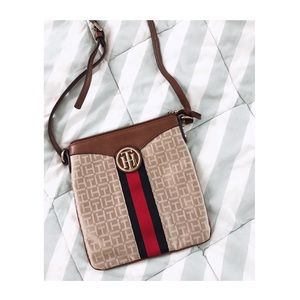 Tommy Crossbody Bag